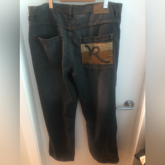 ROCAWEAR 38W X 34L - Picture 6 of 12